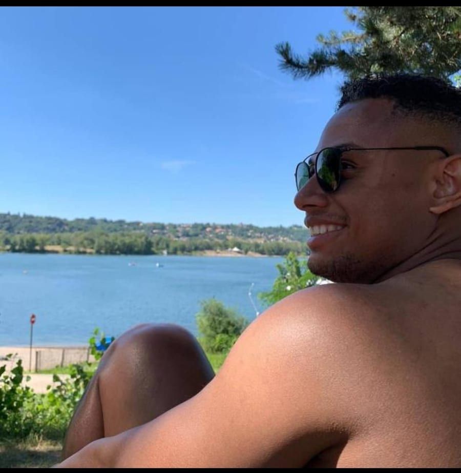 Profil von Eman, 42 Jahre, Gay in Blankensee (Mecklenburg-Vorpommern)