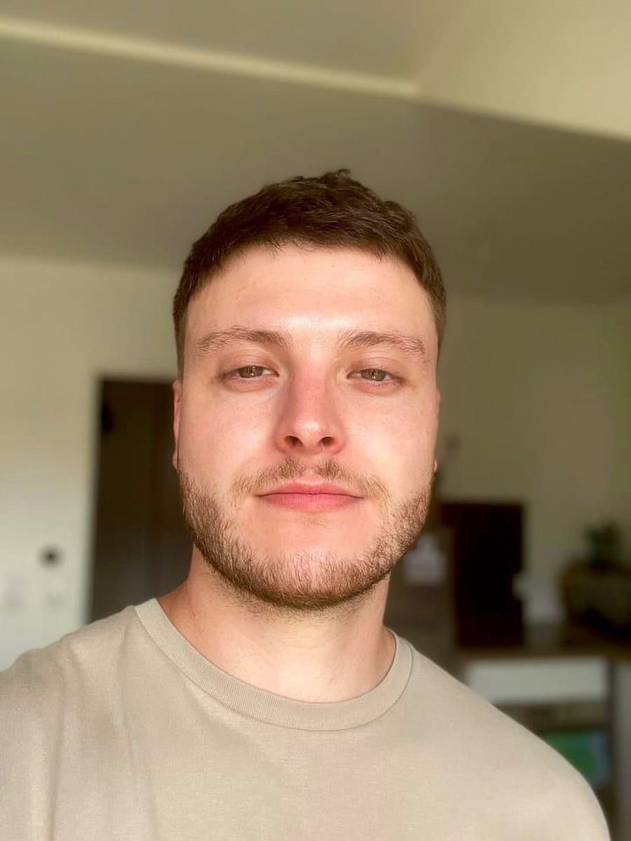 Profil von Mohamed-salah, 23 Jahre, Gay in Eldena (Mecklenburg-Vorpommern)