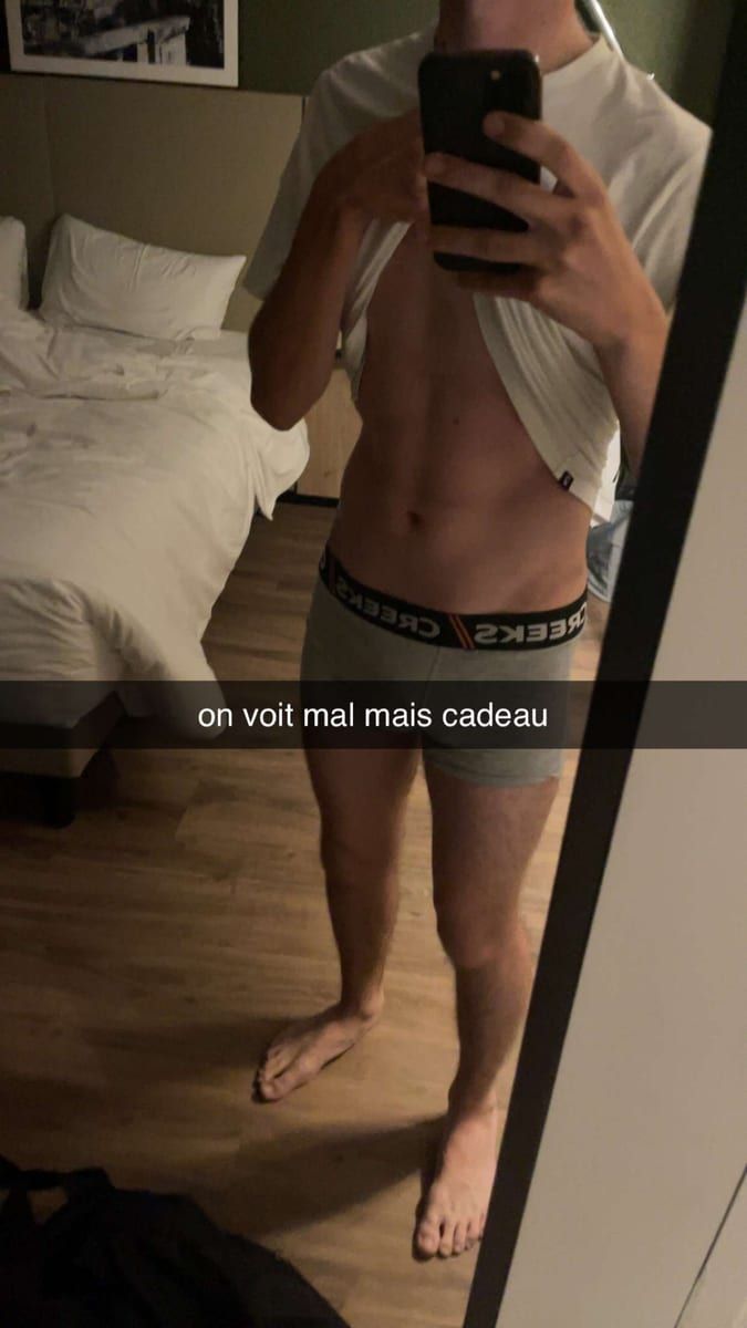 Gwenaël - Gay in Gresse Profil von Gwenaël, 25 Jahre, Gay in Gresse (Mecklenburg-Vorpommern)
