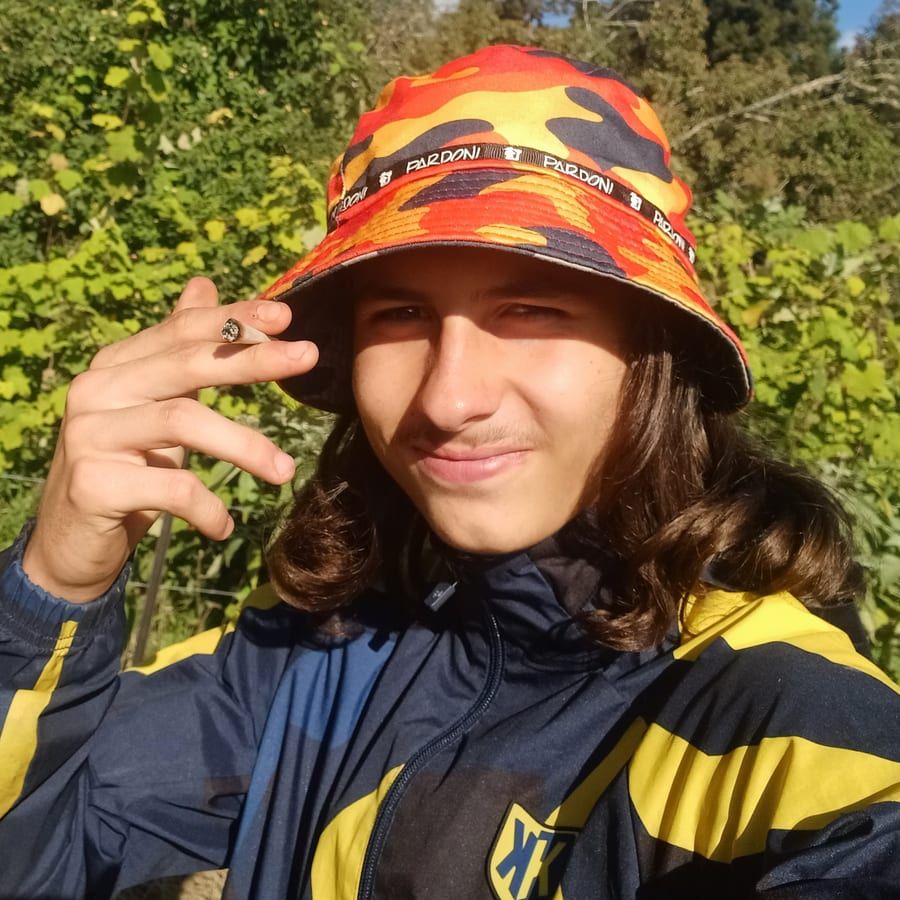 Profil von Zyad, 44 Jahre, Gay in Ivenack (Mecklenburg-Vorpommern)