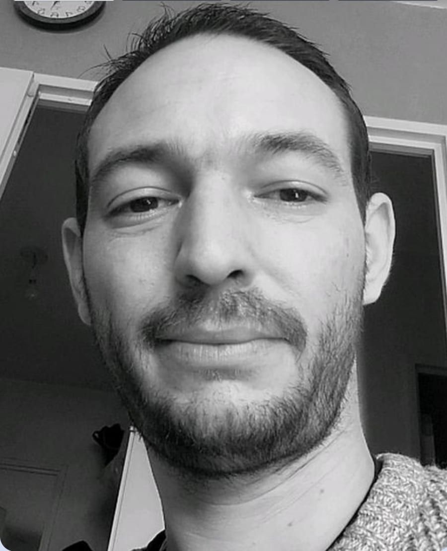 Profil von Charli, 32 Jahre, Gay in Baumgarten (Mecklenburg-Vorpommern)