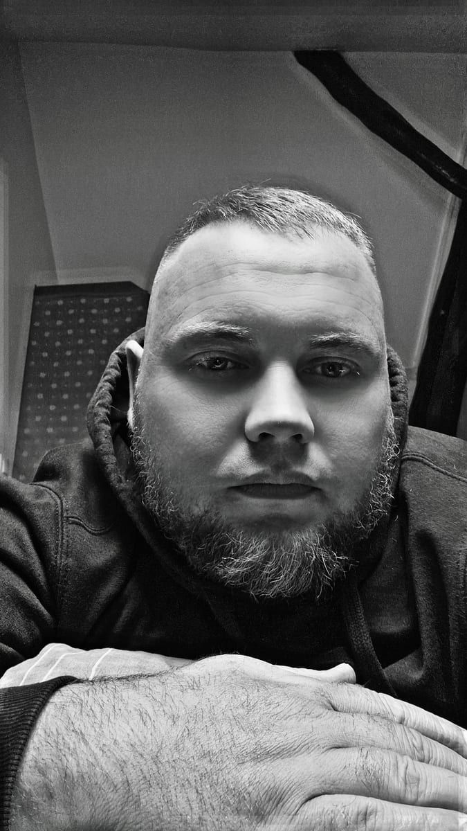Weston - Gay in Gültz Profil von Weston, 33 Jahre, Gay in Gültz (Mecklenburg-Vorpommern)