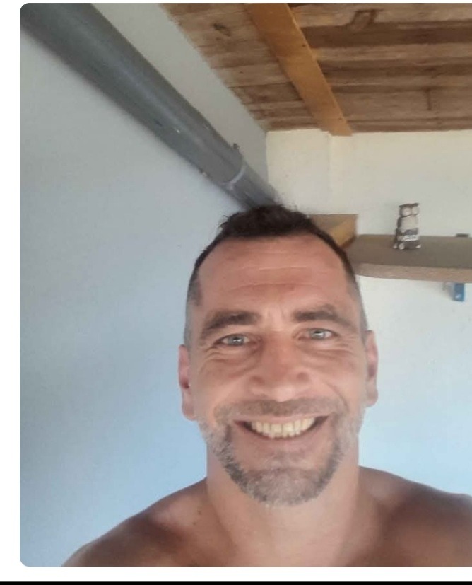 Swenn - Gay in Fünfseen Profil von Swenn, 28 Jahre, Gay in Fünfseen (Mecklenburg-Vorpommern)
