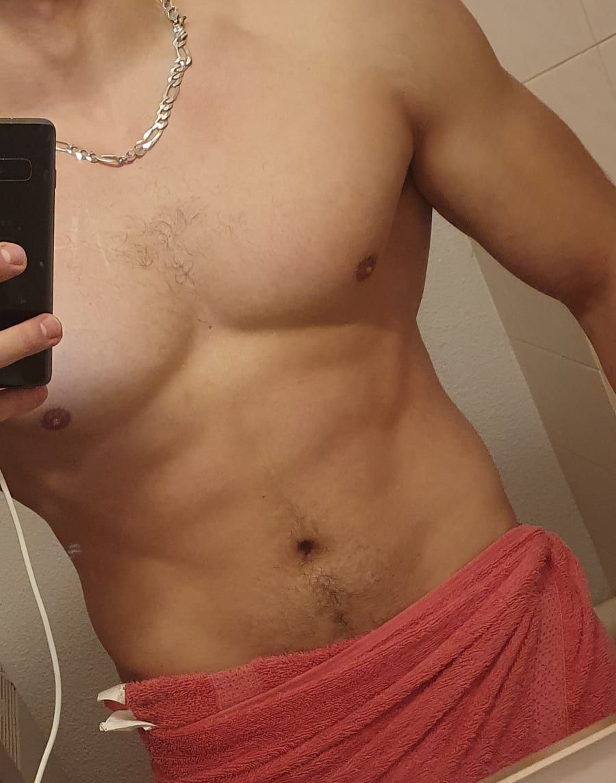 Profil von Tonyo, 32 Jahre, Gay in Börgerende-Rethwisch (Mecklenburg-Vorpommern)