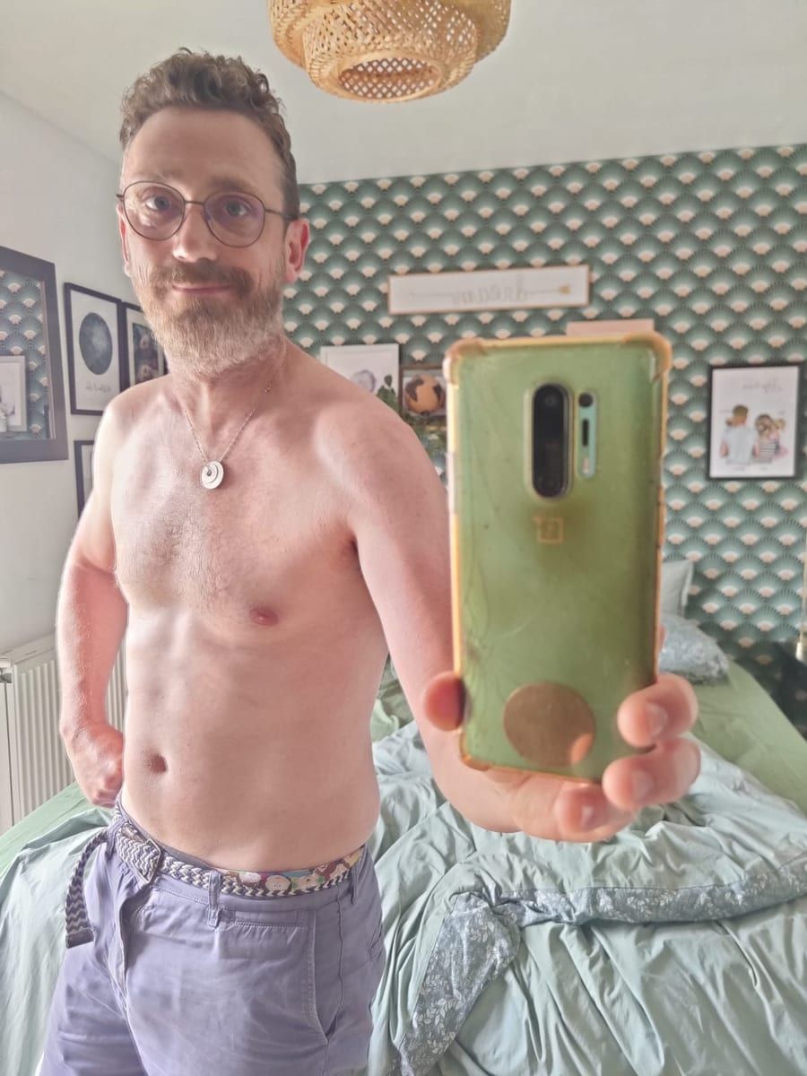 Profil von Lazhar, 30 Jahre, Gay in Verchen (Mecklenburg-Vorpommern)