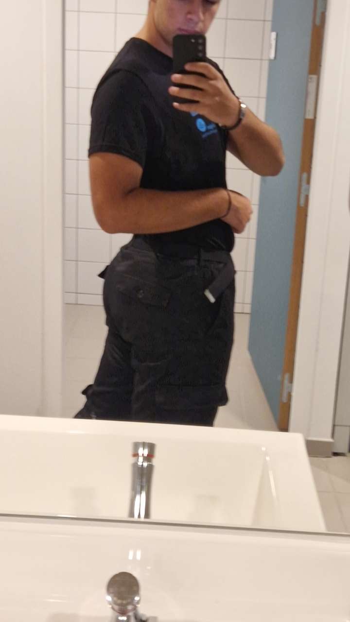 Ylhann - Gay in Krusenhagen Profil von Ylhann, 41 Jahre, Gay in Krusenhagen (Mecklenburg-Vorpommern)