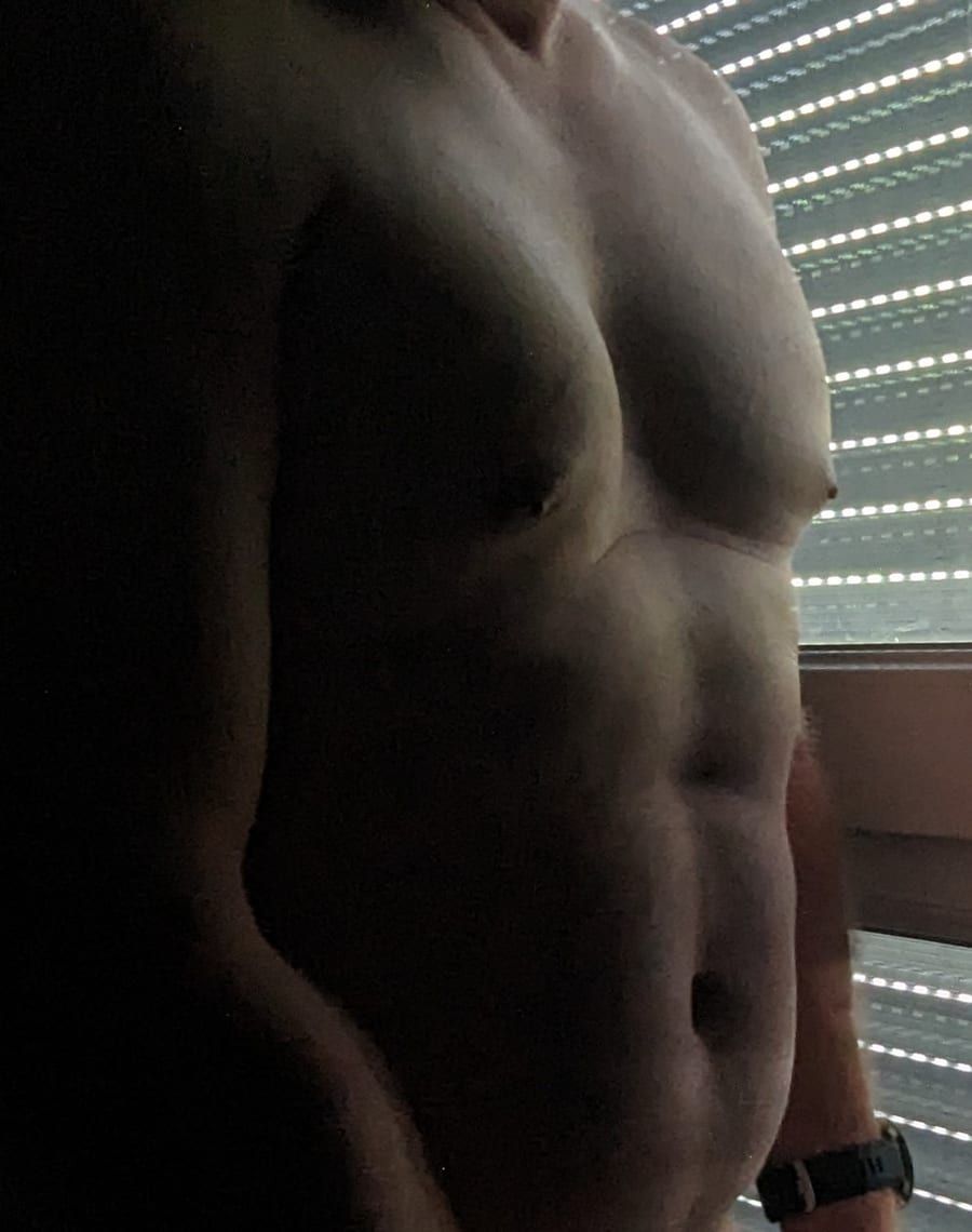 Profil von Guide, 28 Jahre, Gay in Barkhagen (Mecklenburg-Vorpommern)