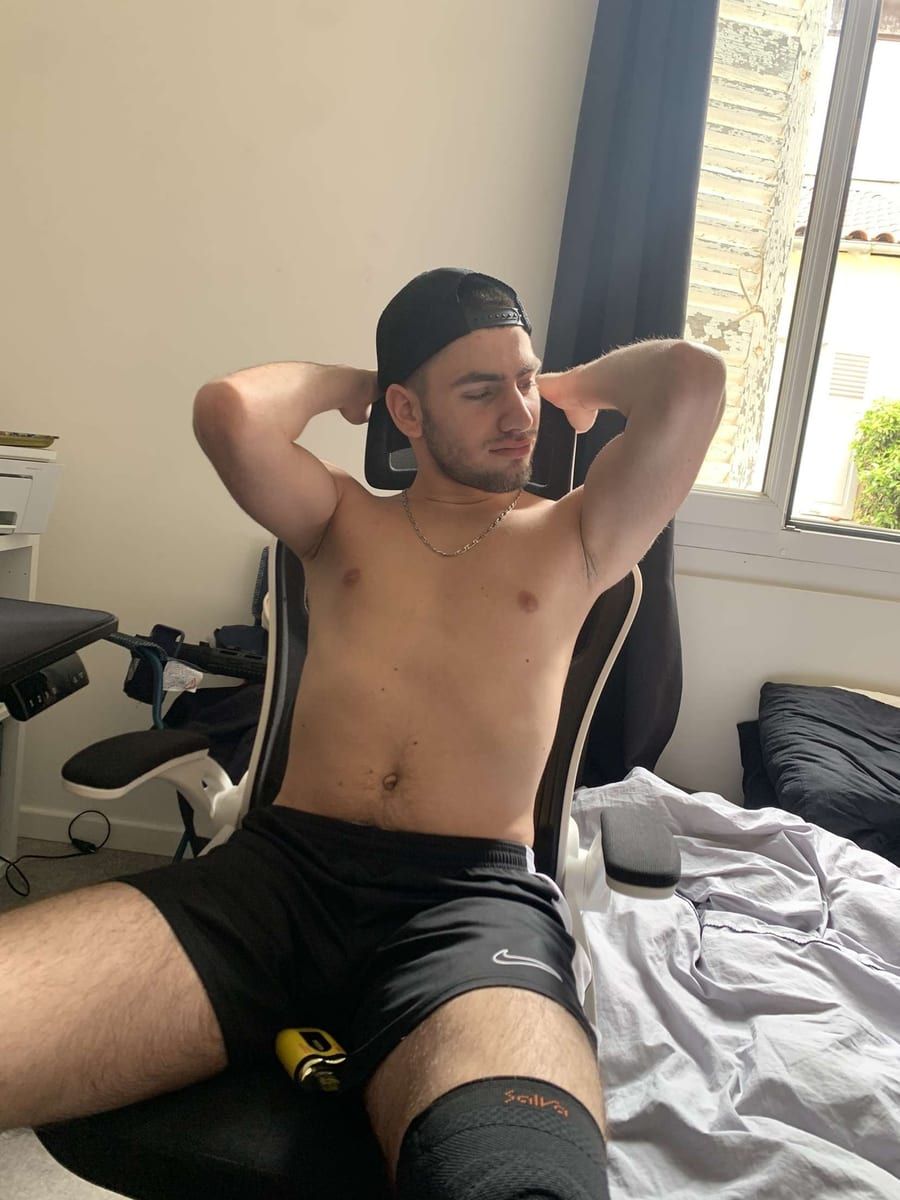 Profil von Matei, 22 Jahre, Gay in Dargun (Mecklenburg-Vorpommern)