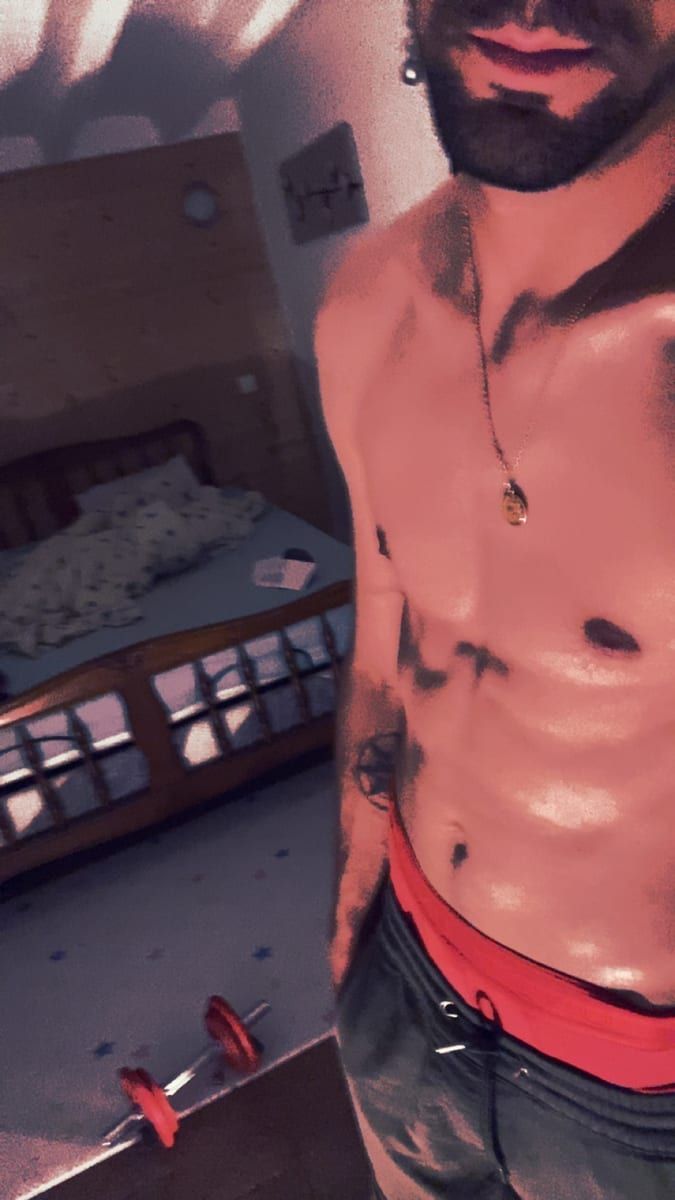 Profil von Sanka, 43 Jahre, Gay in Zemitz (Mecklenburg-Vorpommern)