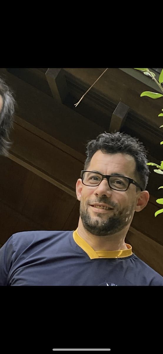 Denny - Gay in Perlin Profil von Denny, 42 Jahre, Gay in Perlin (Mecklenburg-Vorpommern)