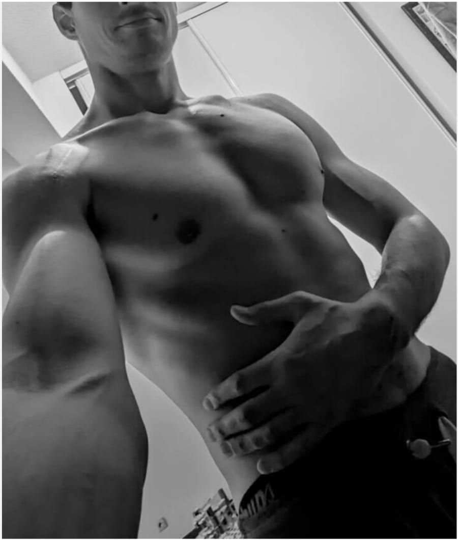 Profil von Antonello, 43 Jahre, Gay in Trollenhagen (Mecklenburg-Vorpommern)
