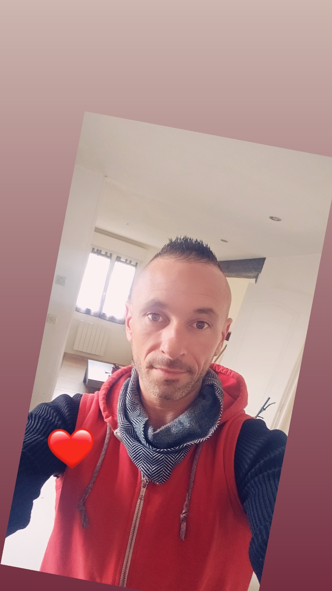 Profil von Jessie, 41 Jahre, Gay in Raben Steinfeld (Mecklenburg-Vorpommern)