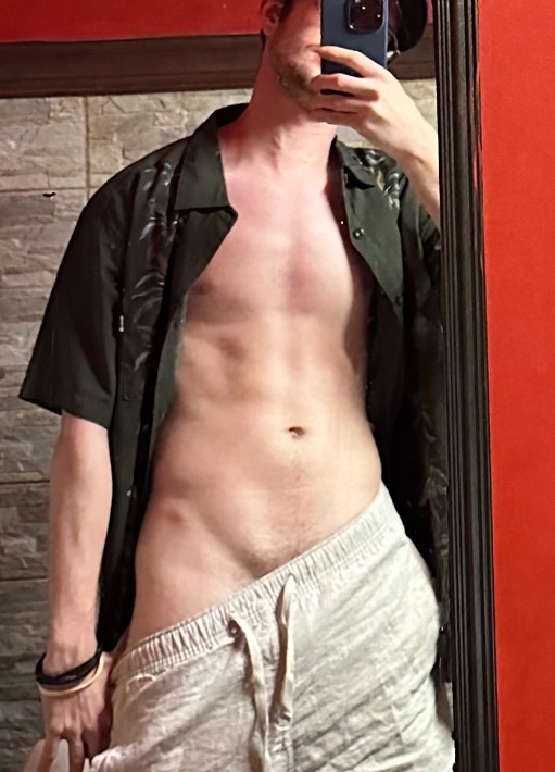 Profil von Socrate, 41 Jahre, Gay in Burow (Mecklenburg-Vorpommern)