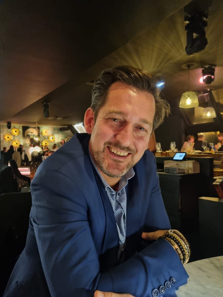 Wenceslas - Gay in Benz Profil von Wenceslas, 42 Jahre, Gay in Benz (Mecklenburg-Vorpommern)