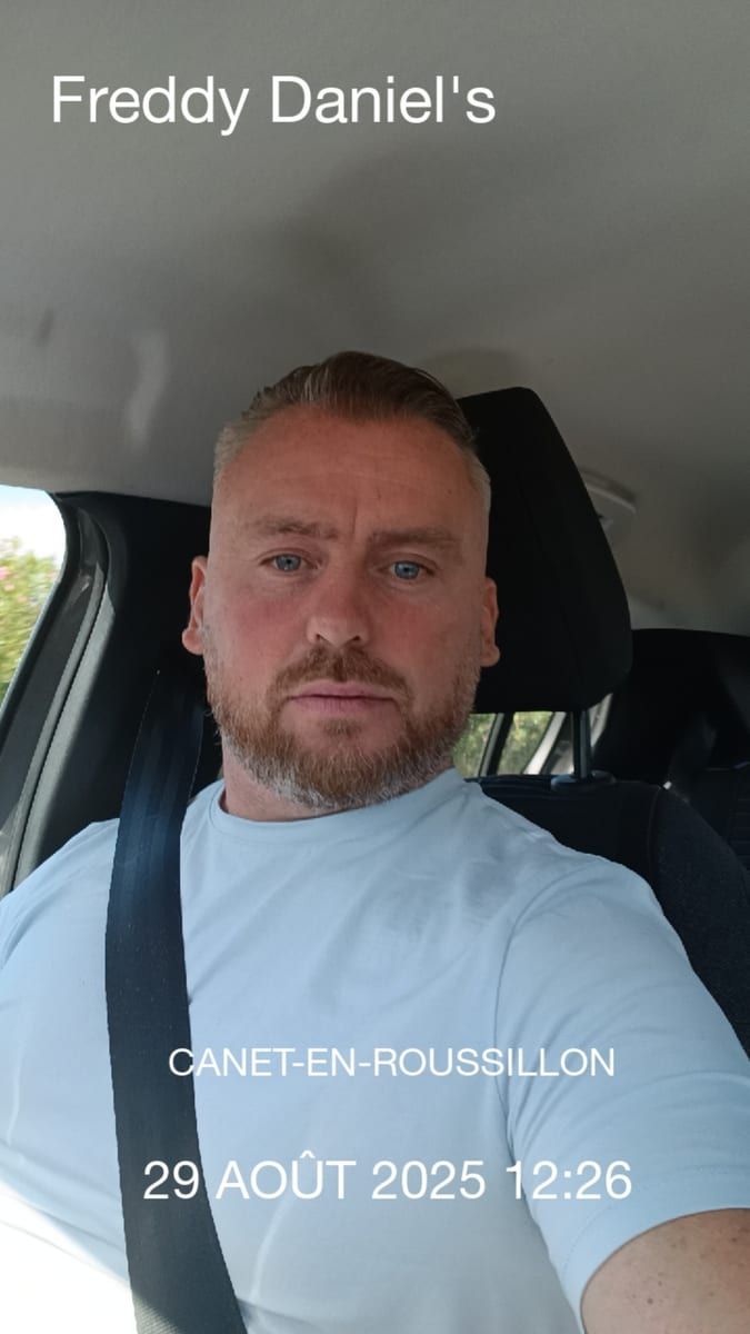 Profil von Ayham, 43 Jahre, Gay in Blankensee (Mecklenburg-Vorpommern)