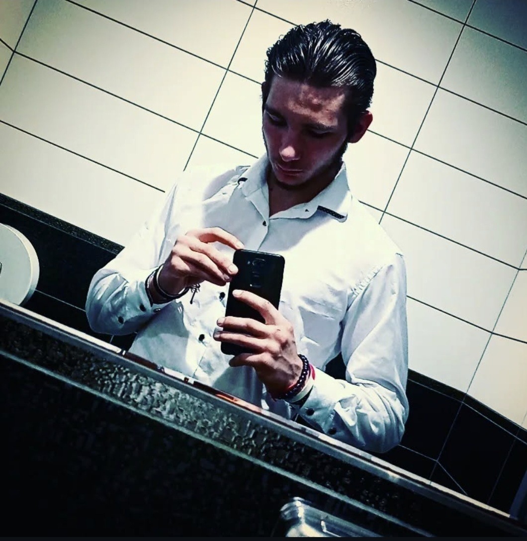 Profil von Vivian, 34 Jahre, Gay in Gallin-Kuppentin (Mecklenburg-Vorpommern)
