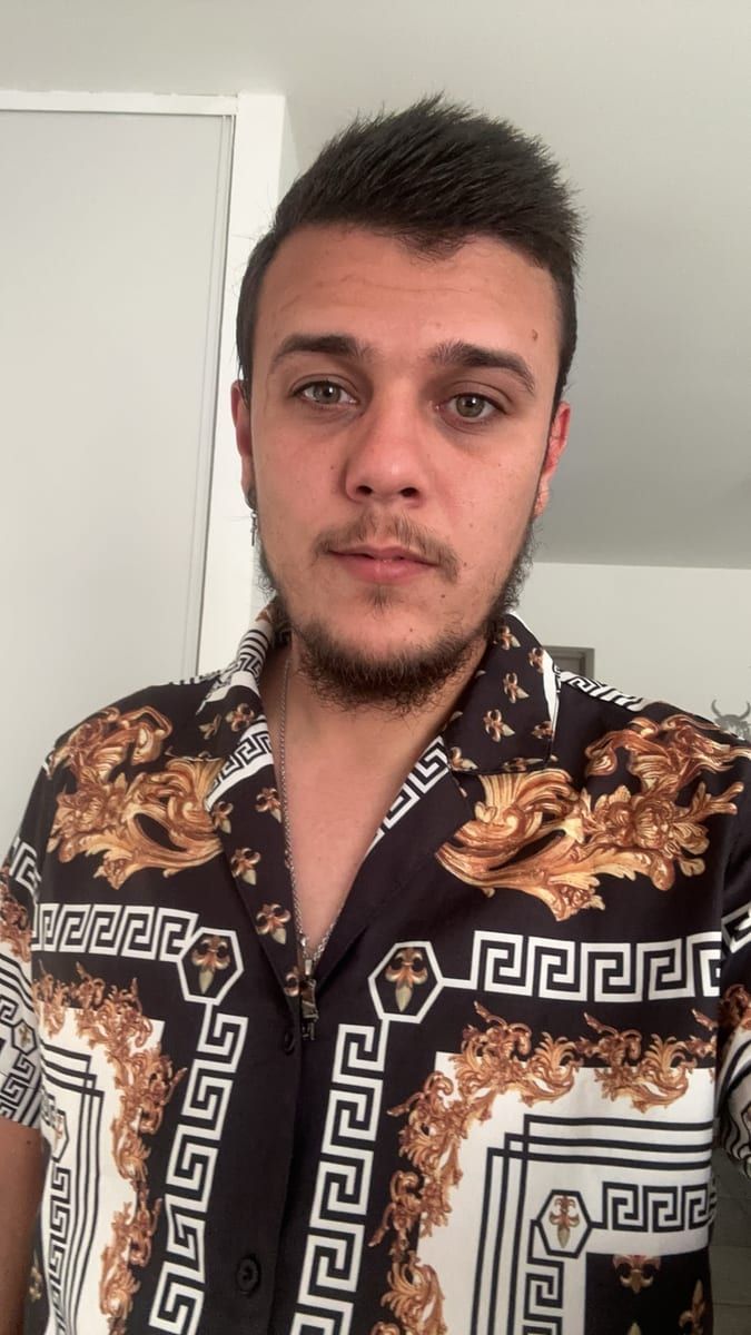 Chayton - Gay in Passow Profil von Chayton, 24 Jahre, Gay in Passow (Mecklenburg-Vorpommern)
