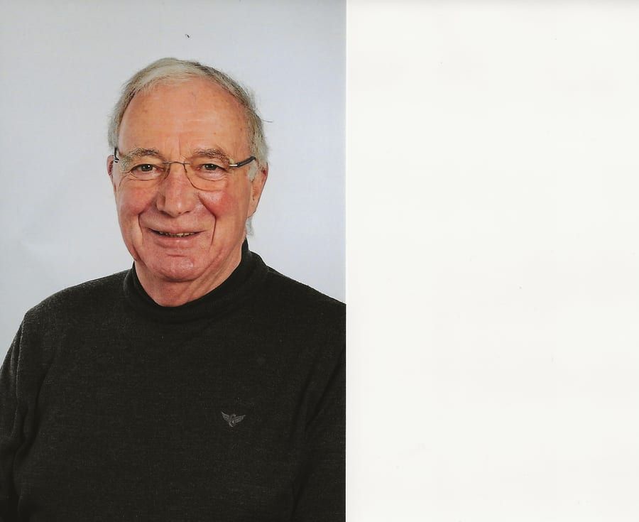 Elvio - Gay in Benitz Profil von Elvio, 40 Jahre, Gay in Benitz (Mecklenburg-Vorpommern)
