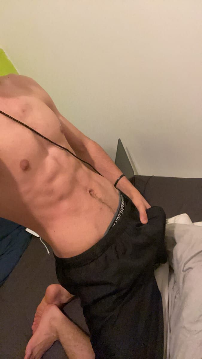 Fridolin - Gay in Weitendorf Profil von Fridolin, 30 Jahre, Gay in Weitendorf (Mecklenburg-Vorpommern)