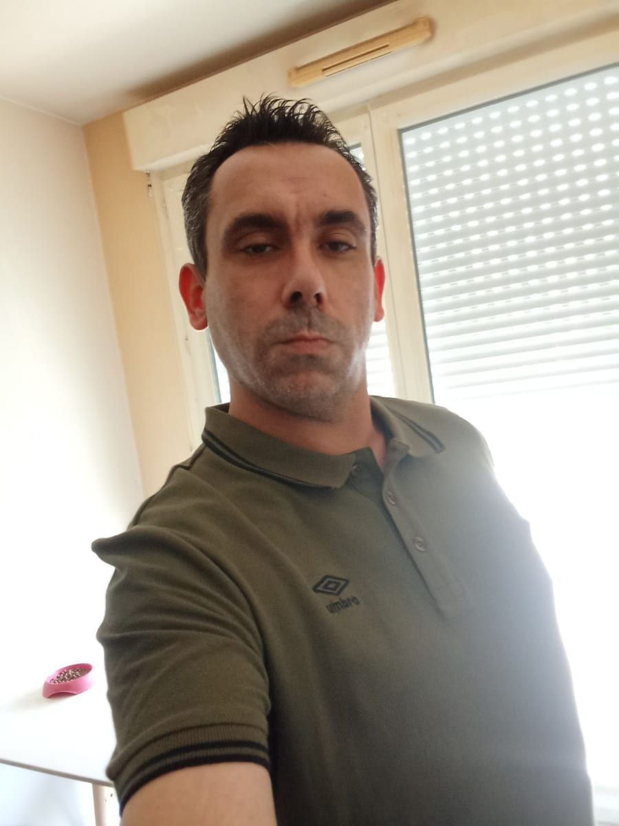 Profil von Malou, 39 Jahre, Gay in Ückeritz (Mecklenburg-Vorpommern)